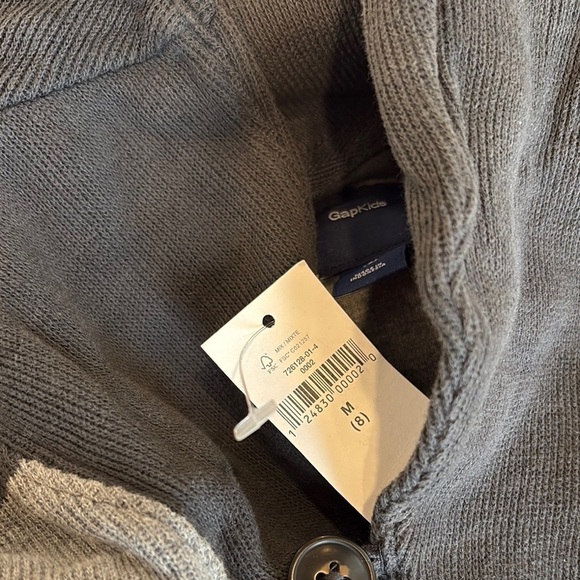 GAP kids Black and Gray Striped Sweater - brand new - Picture 3 of 7